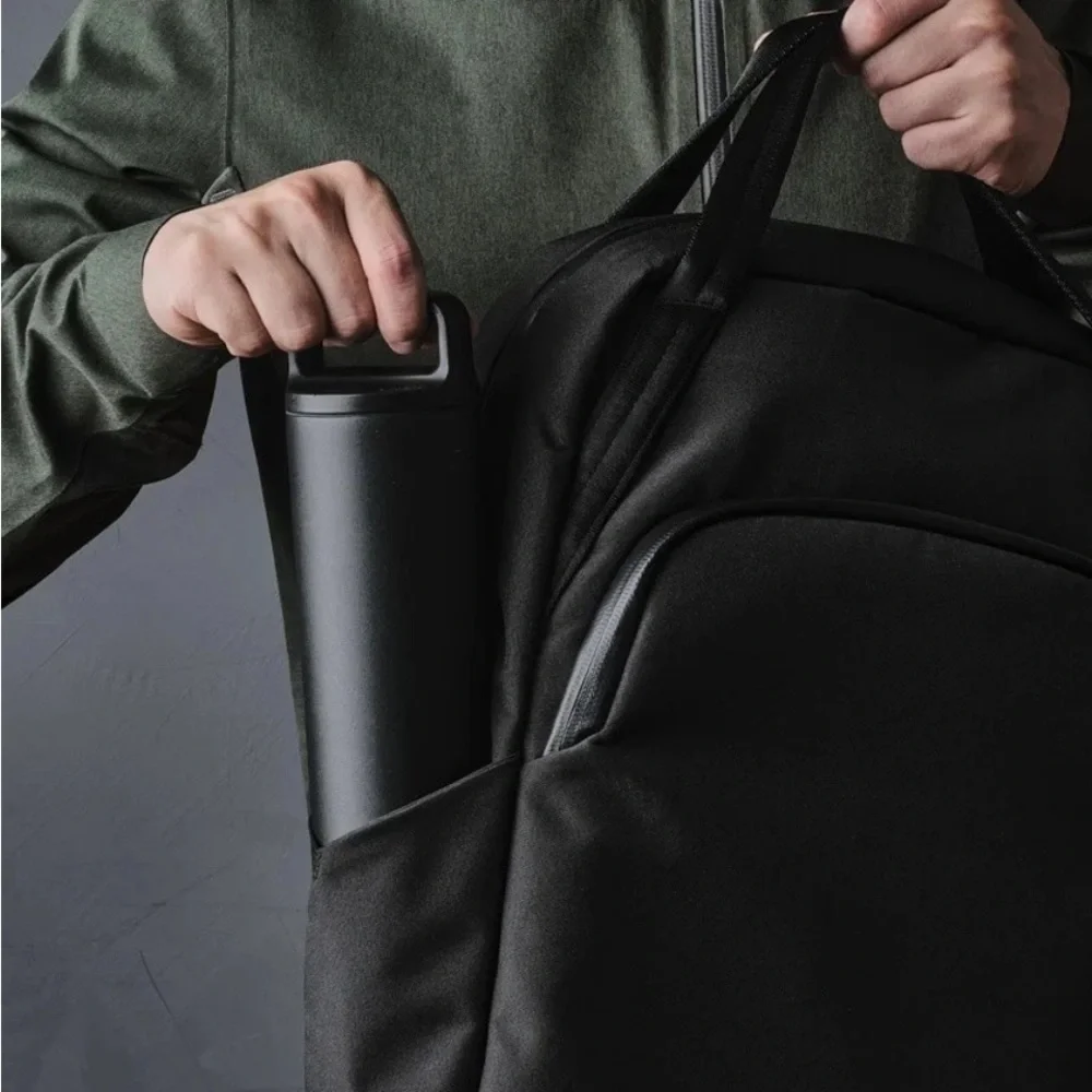 NWT Alpaka Bravo Totepack in black A4